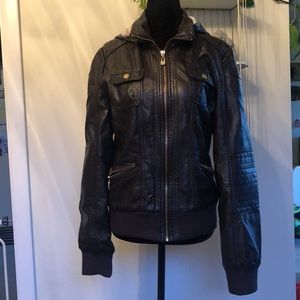✿ faux leather bomber jacket - YMI ✿